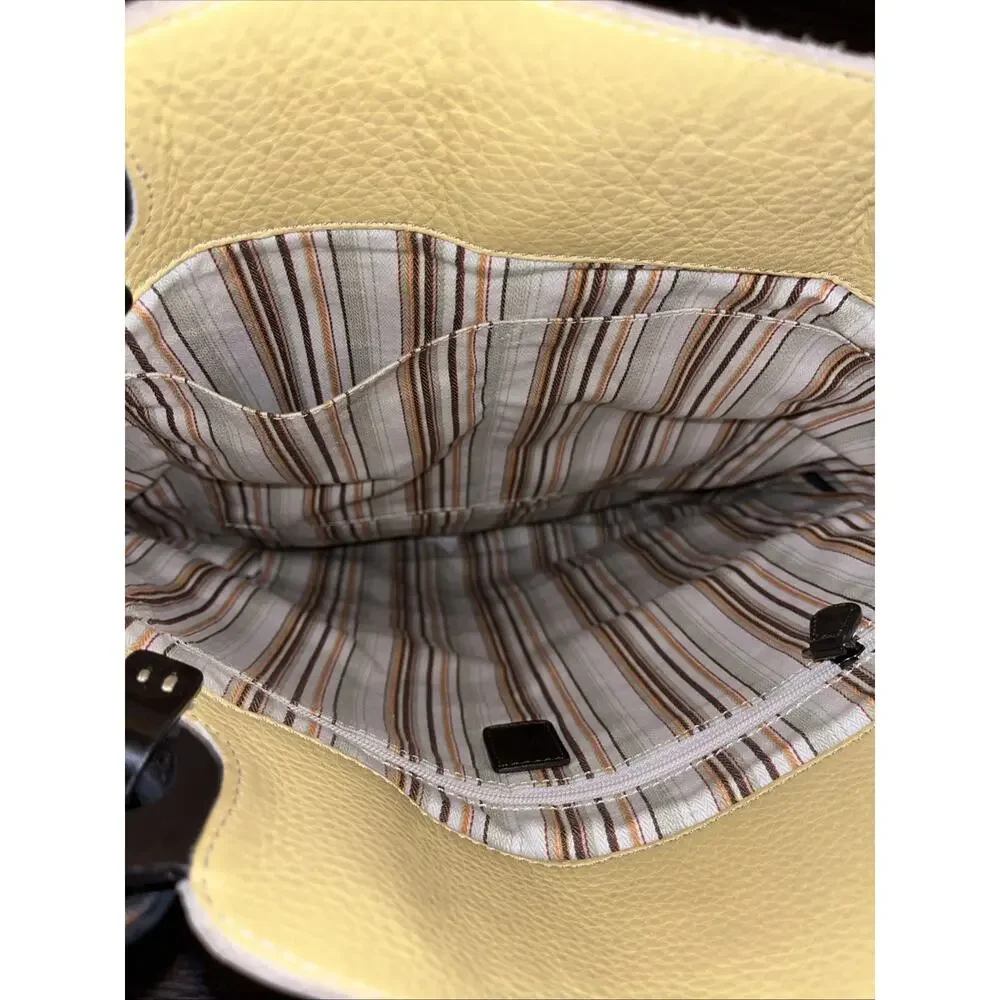 Tusk pebbled leather
